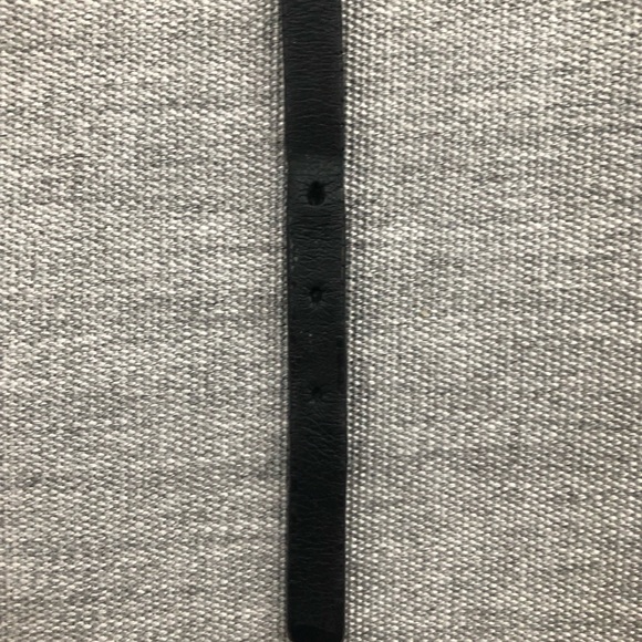 Prada leather bracelet with nameplate (100% auth) - Picture 4 of 8